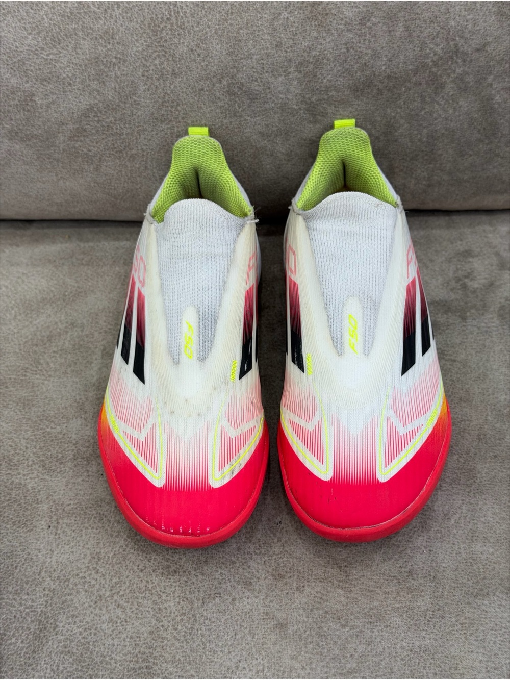 adidas F50 League Laceless Turf Kids Soccer Shoes Size 2 IE3757